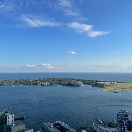 Presidential Suite Heart Of Downtown With Stunning View 多伦多 外观 照片