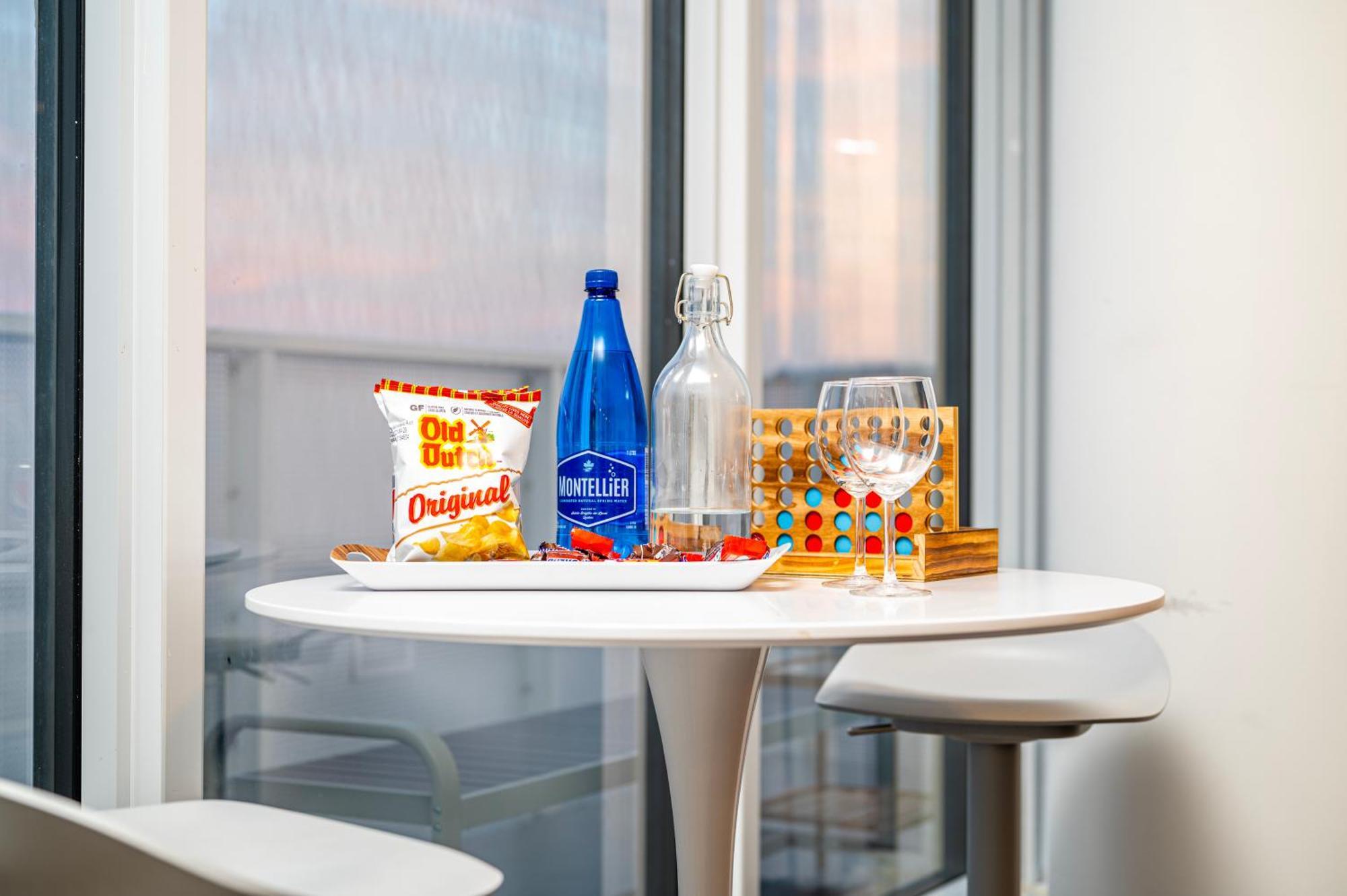 Presidential Suite Heart Of Downtown With Stunning View 多伦多 外观 照片